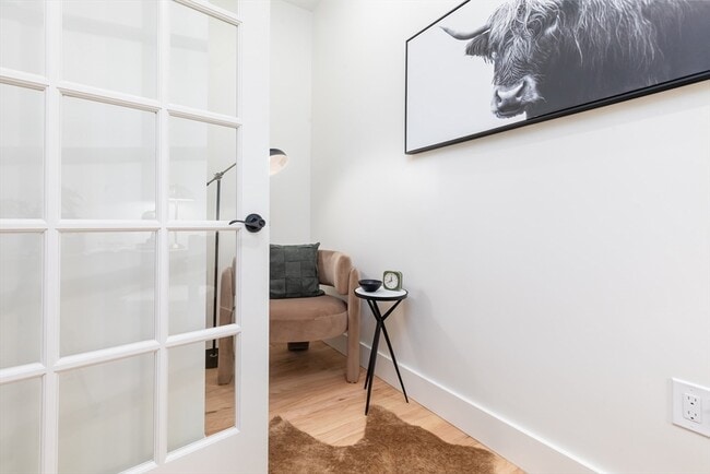 Building Photo - 34 Waverly Pl