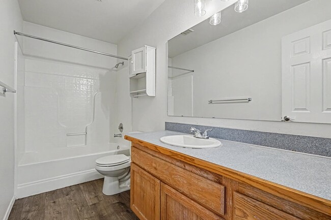 Building Photo - 2463 N Stone Pl