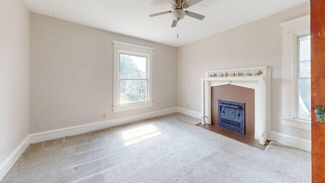 Building Photo - Canton 3 Bedroom / 2 Bath - Single Family ...