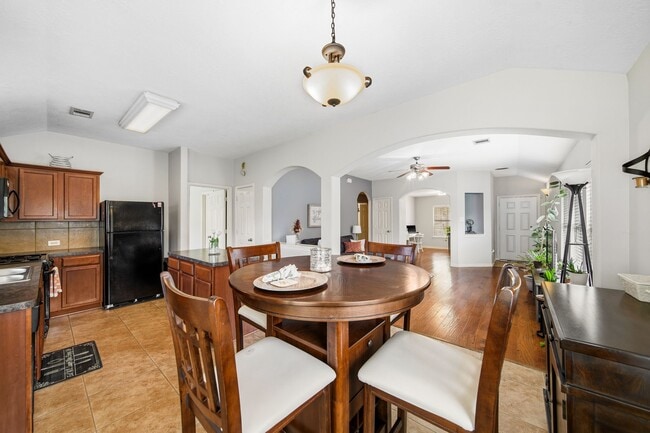 Building Photo - 3414 Oaklawn Pl Dr