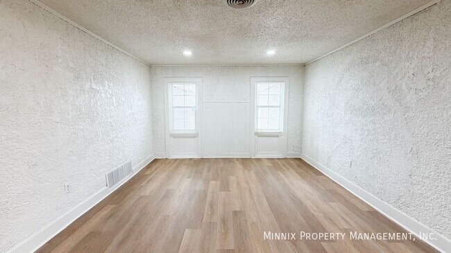 Building Photo - 2009 23rd St