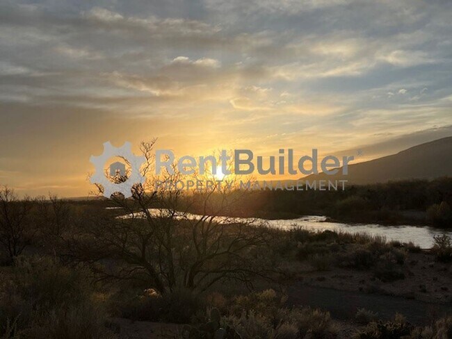 Building Photo - CALL US TODAY AT (505) 808-6467 TO SCHEDUL...