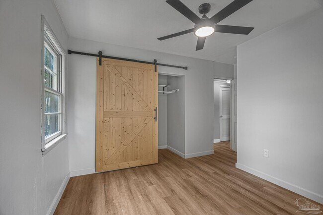 Building Photo - 3211 Torres Ave