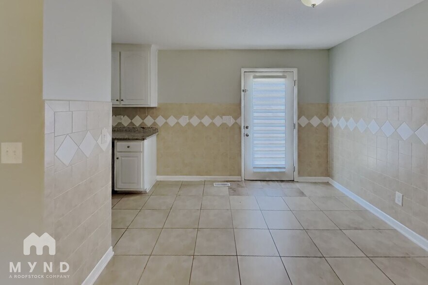 Building Photo - 32 Winesap Ln