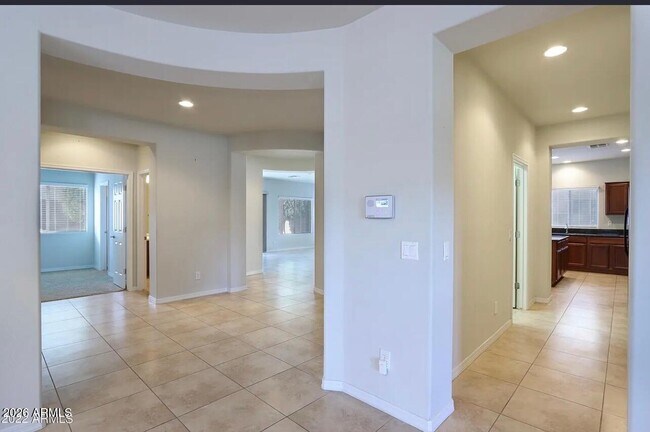 Building Photo - 6328 W Victory Way