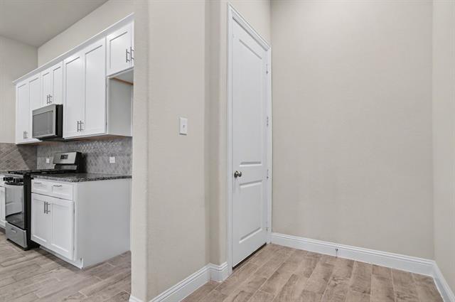 Building Photo - 209 Suma Dr