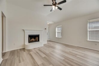 Building Photo - 1048 Port Sullivan Dr