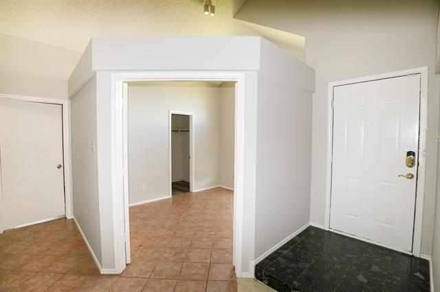Building Photo - 8809 Pheasant Run Dr
