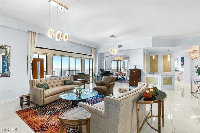 Building Photo - 11640 Court of Palms