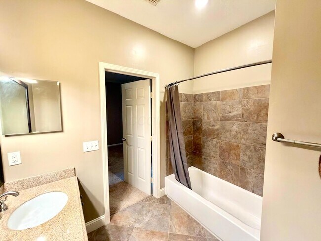 Building Photo - 6265 Craughwell Ln