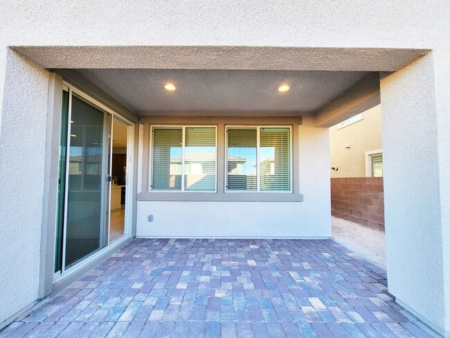 Building Photo - House for Rent in Summerlin Call or Text f...