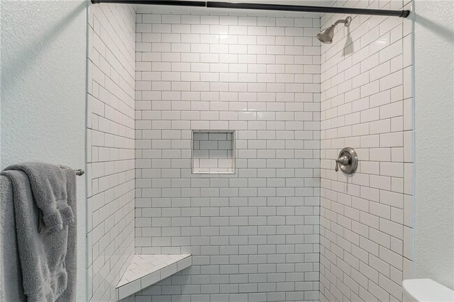 Building Photo - 403 Rosedale Blvd