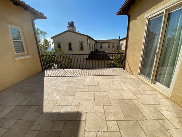 Building Photo - 1328 Acorn Pl