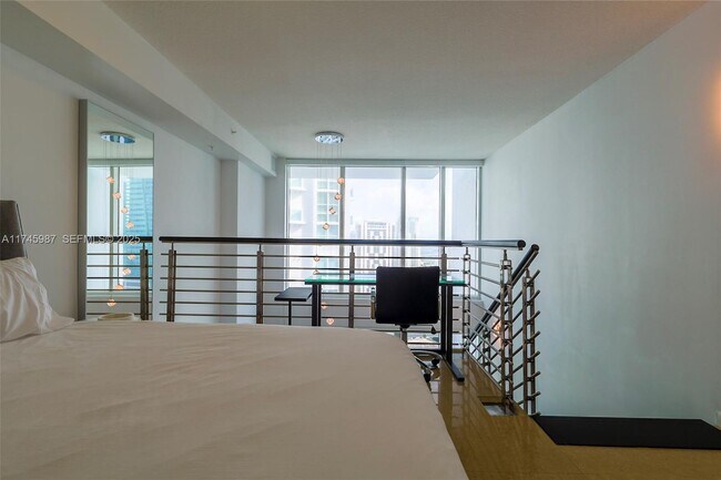 Building Photo - 41 SE 5th St