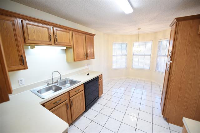 Building Photo - 6419 Brookhaven Trail