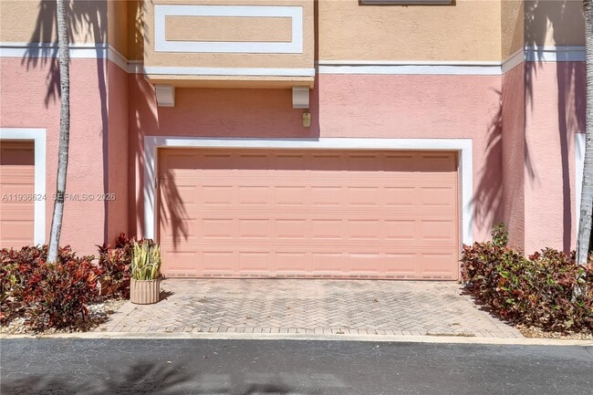 Building Photo - 104 Harbors Way