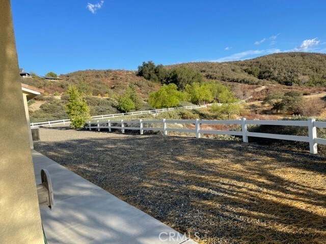 Building Photo - 38975 Loftus Ln