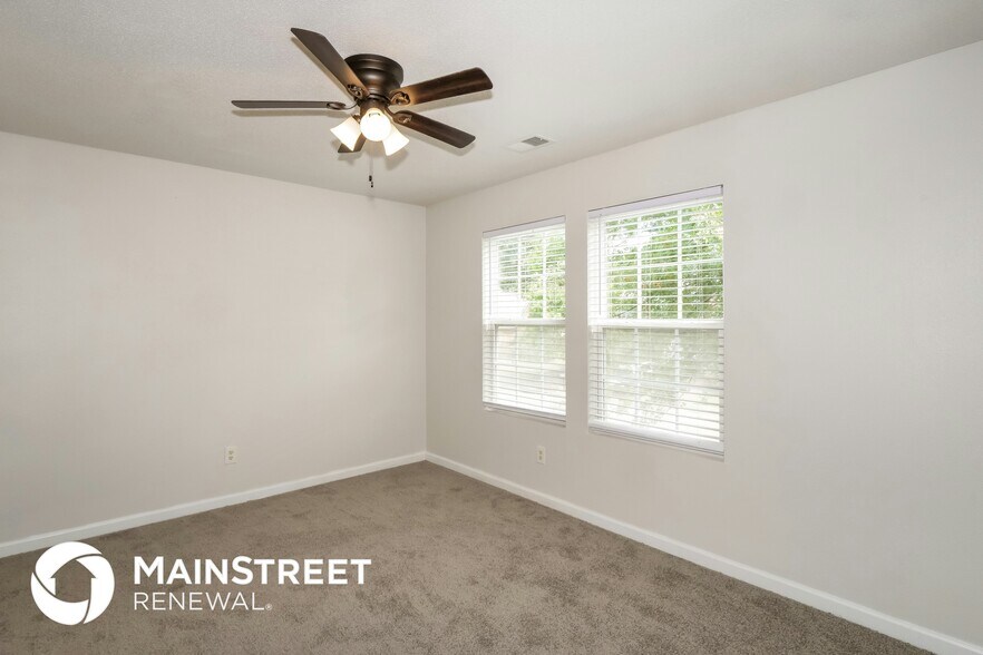 Building Photo - 4631 Tulip Creek Dr