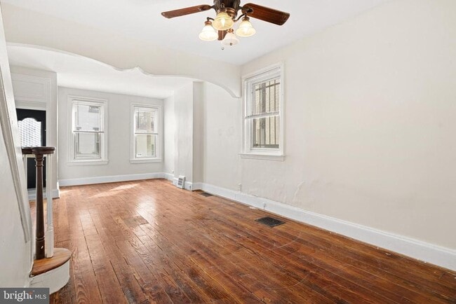 Primary Photo - 802 N Bucknell St