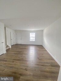Building Photo - 36 Orch Grn Dr