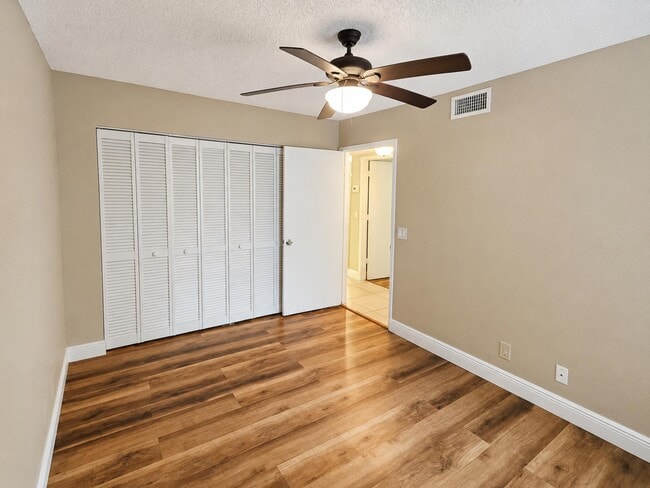 Building Photo - 1461 Windorah Way