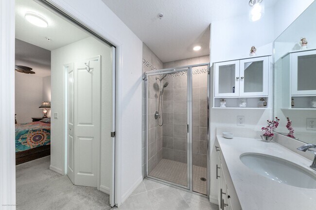 Building Photo - PET FRIENDLY- TURNKEY FURNISHED. VARIABLE RENTAL RATES