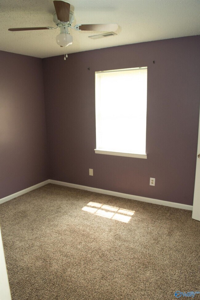 Building Photo - 3808 Timbercrest Dr NW