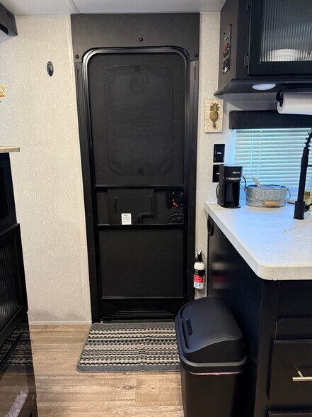 Building Photo - 48 Enos Dr