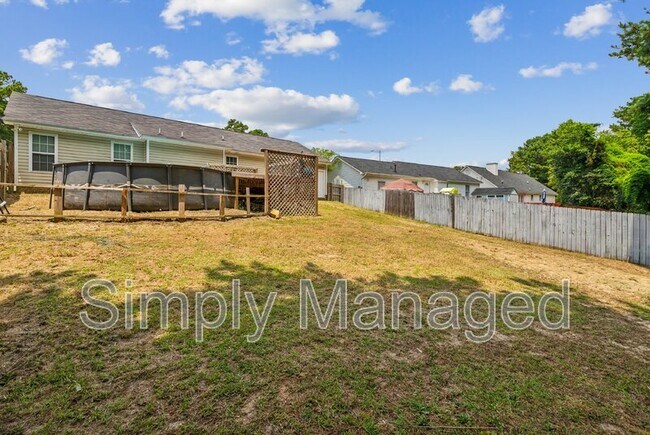 Building Photo - 2033 Ashton Rd