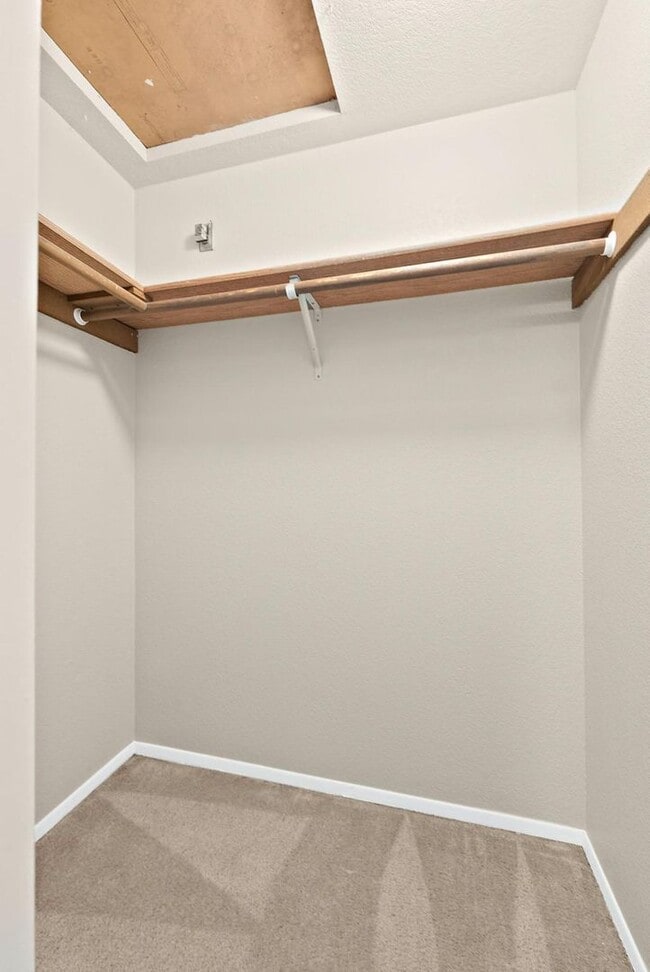 Building Photo - Light & Airy 2-Bedroom Tumwater Apartment with Pool, Covered Parking & Full-Size W/D