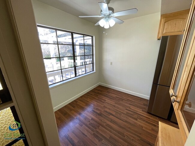 Building Photo - $2,695 - 2 Bed/2 Bath Retirement Resort Li...
