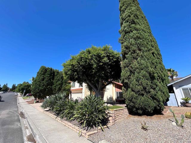 Building Photo - 15150 Andorra Way