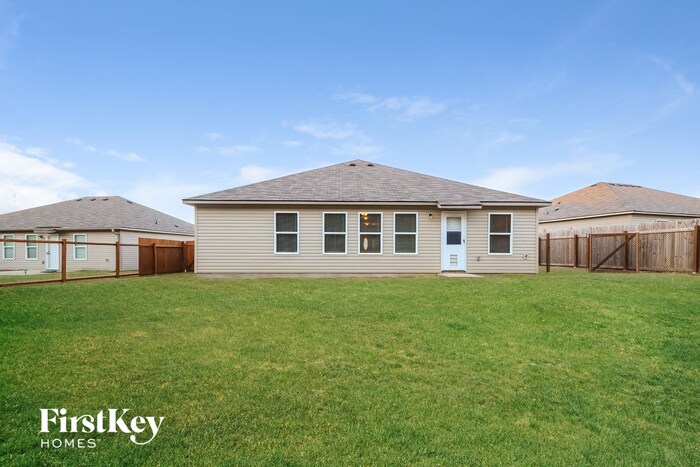 Building Photo - 771 Deerwood Dr
