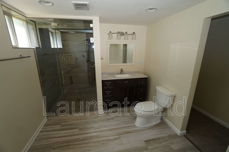 Building Photo - 1003 W Shepperd Ave