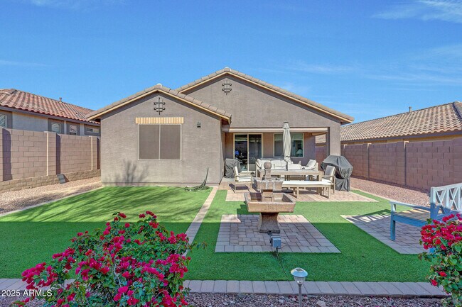 Building Photo - 8490 S 165th Dr