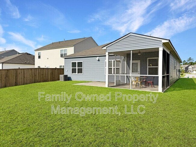Building Photo - 166 Hayworth Rd