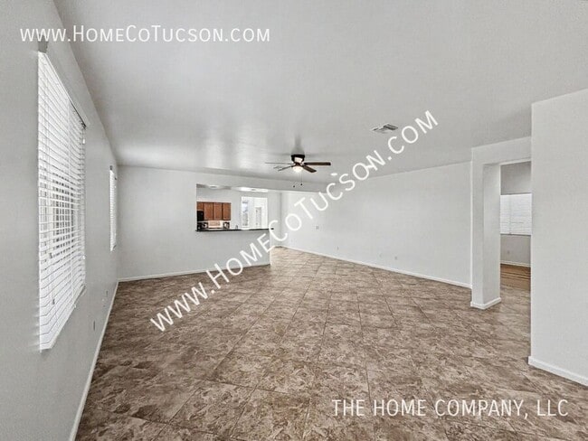 Building Photo - 6411 W Willow Falls Way