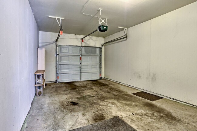 Building Photo - 5620 Fossil Creek Pkwy