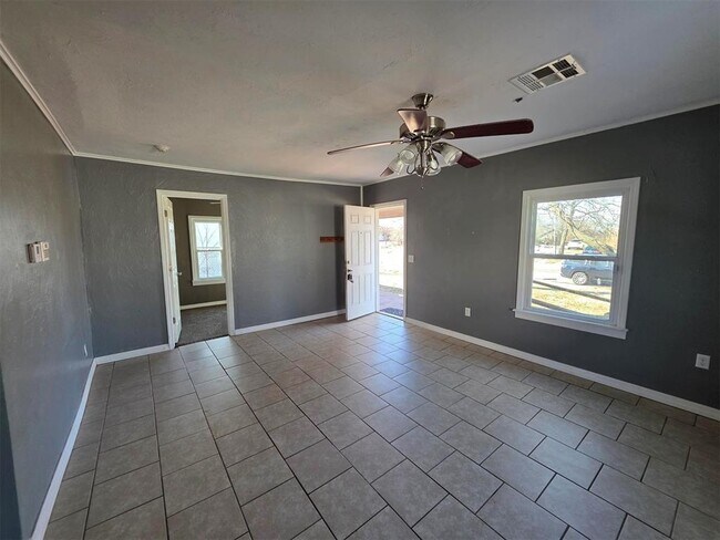 Building Photo - 1517 N Park Ave