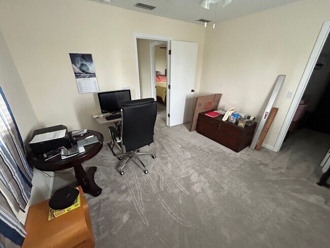 Building Photo - Immaculate home for rent.