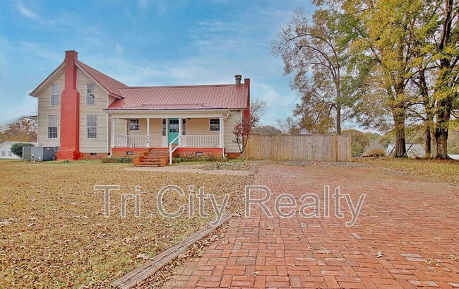 Building Photo - 115 Church Aly