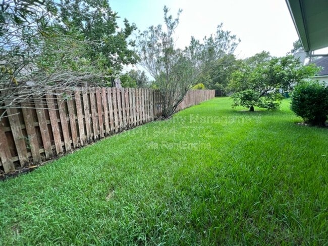 Building Photo - 12177 Deeder Ln