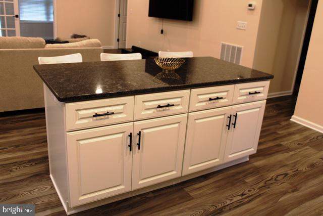 Building Photo - 775 DRIVE