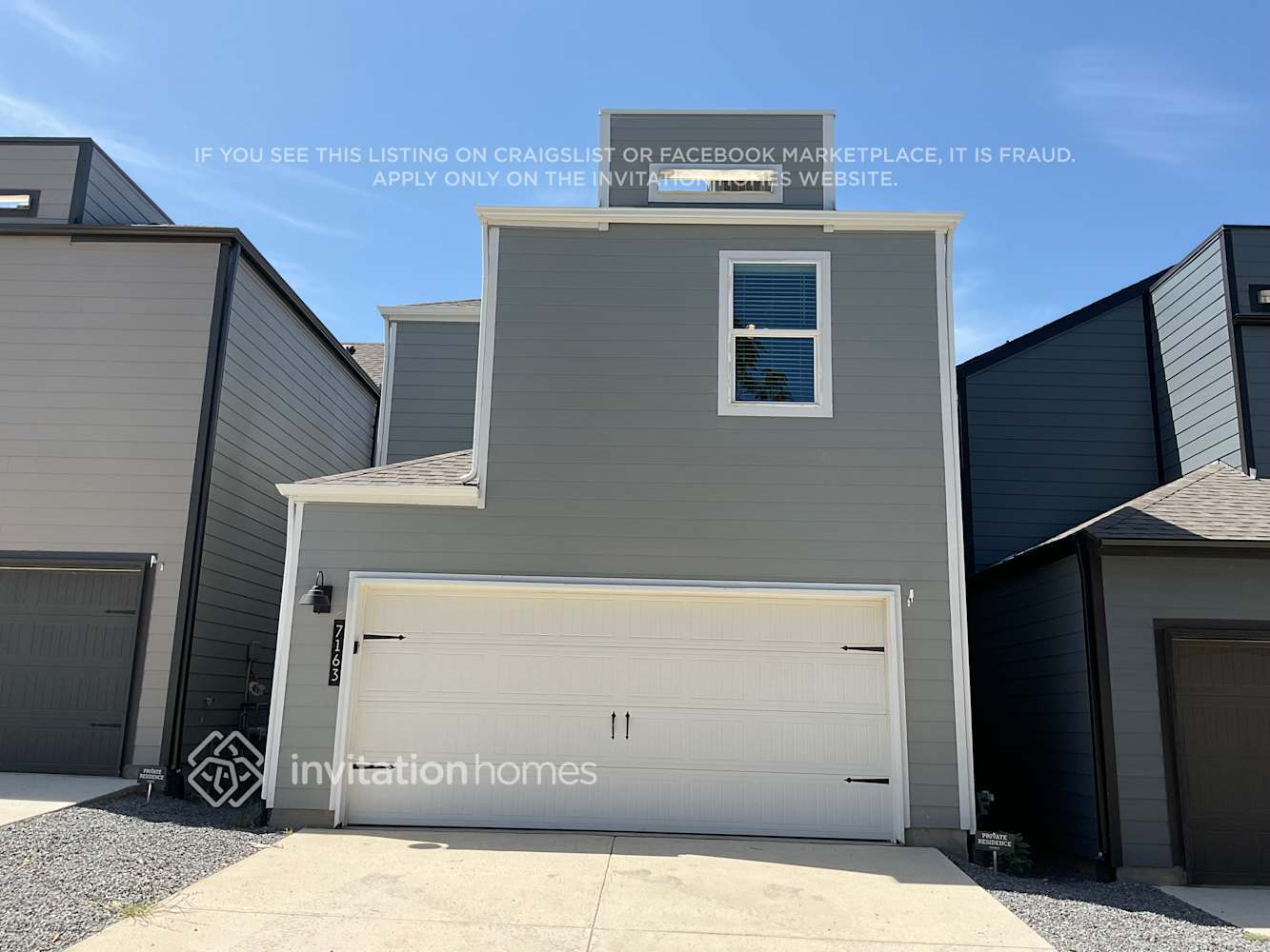Building Photo - 7163 Blue Jay Way