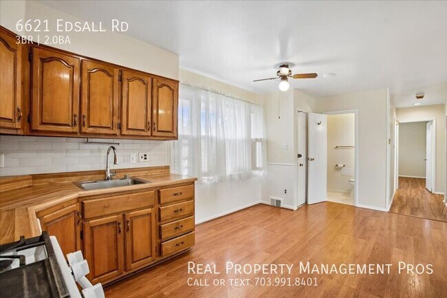 Building Photo - 6621 Edsall Rd