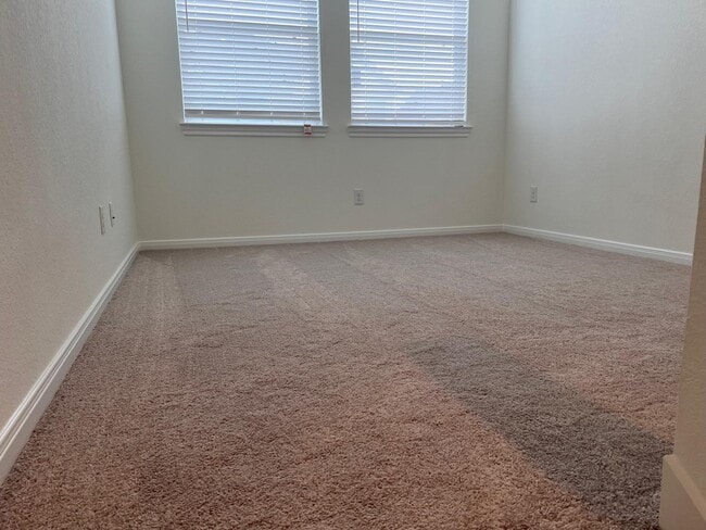 Building Photo - 126 W Coralburst Lp