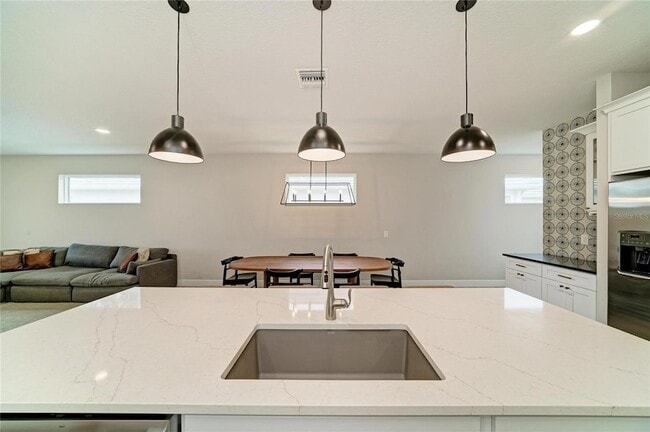 Building Photo - 1079 Waterline Ct