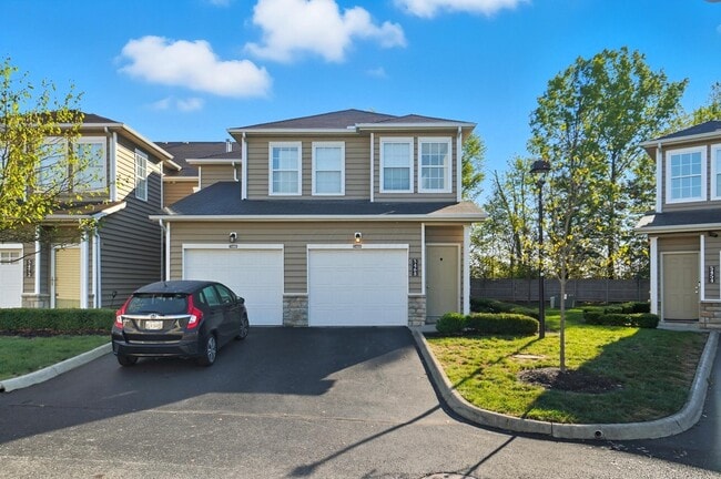 Building Photo - 5468 Nottinghamshire Ln