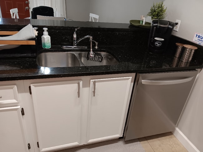 Building Photo - 3455 Countryside Blvd