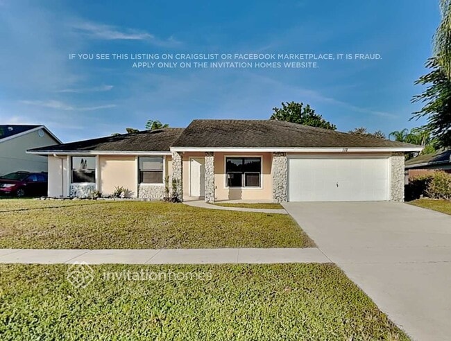 Building Photo - 112 La Mancha Ave